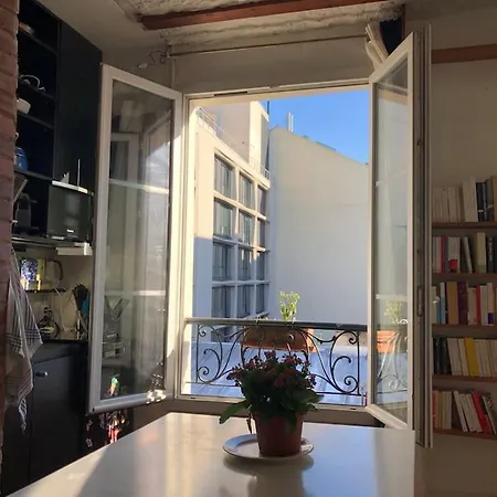 Studio Calme En Plein Coeur De